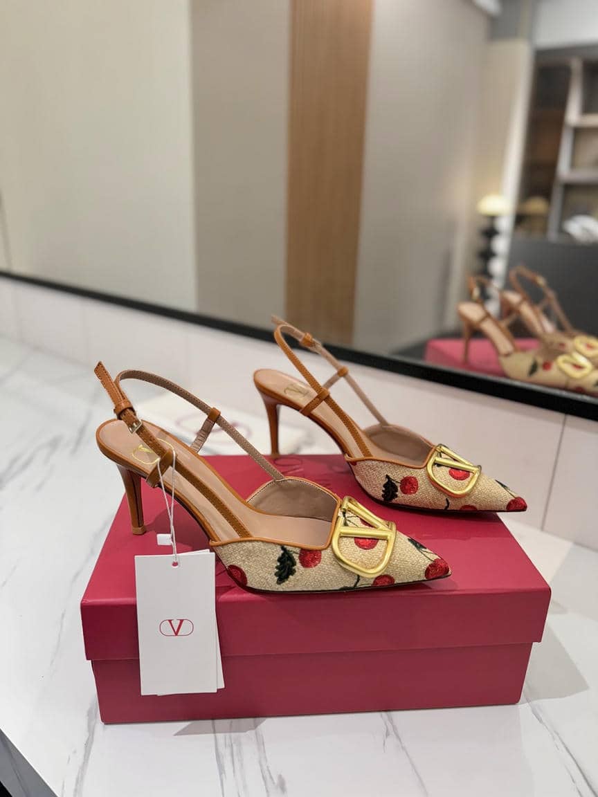 Valentino Sandal5-7